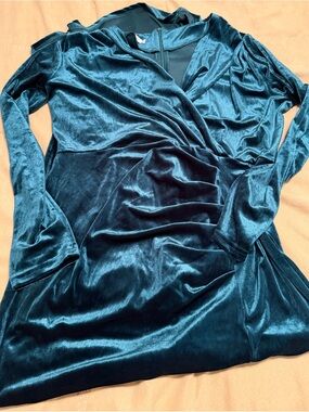 Green Velvet Long Sleeve Maternity Dress